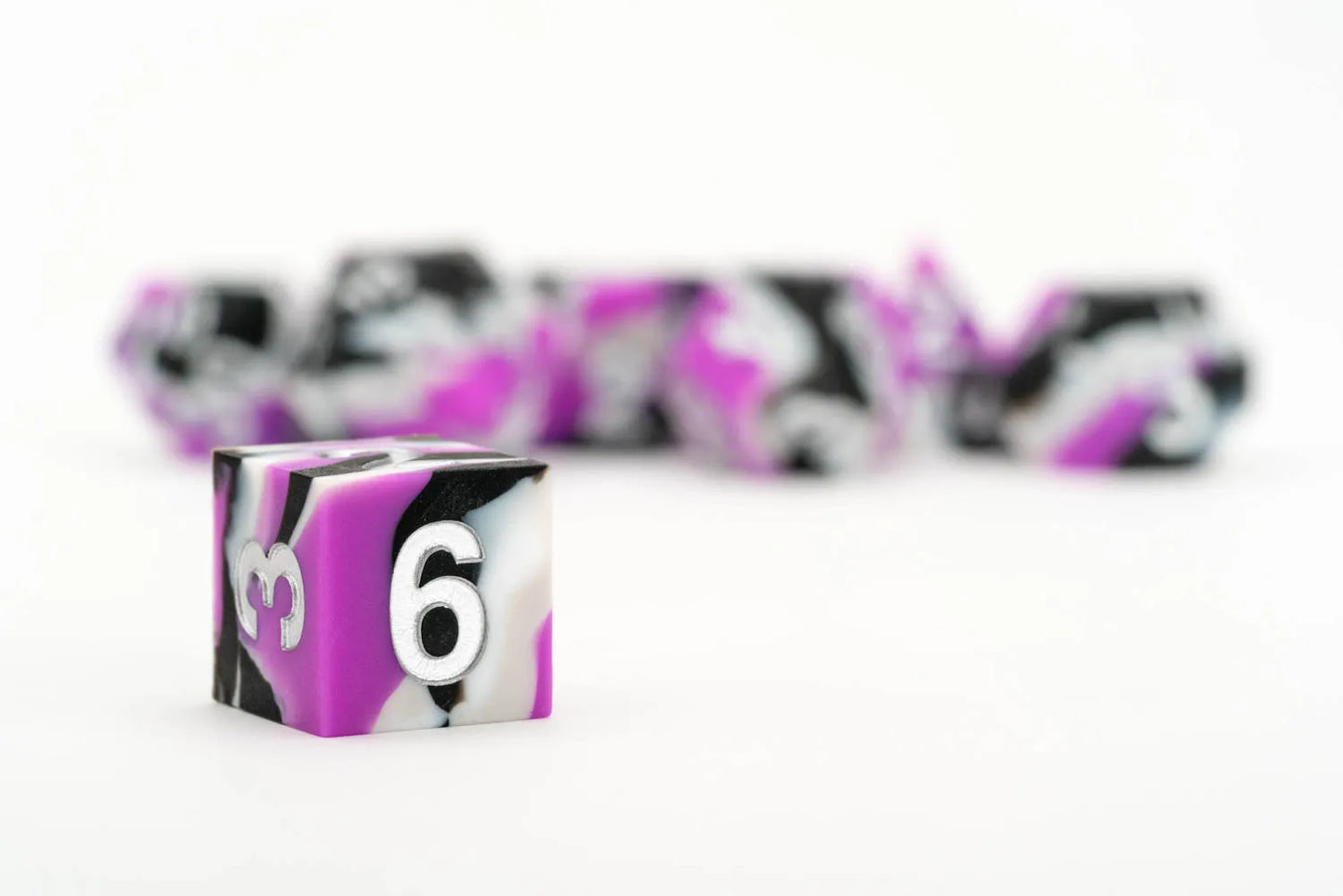 PRIDE Gaymers Sharp Edge Silicone Rubber Dice Set