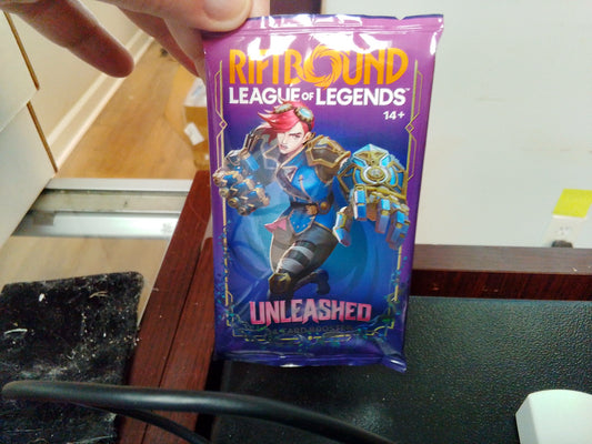 Riftbound Unleashed booster pack